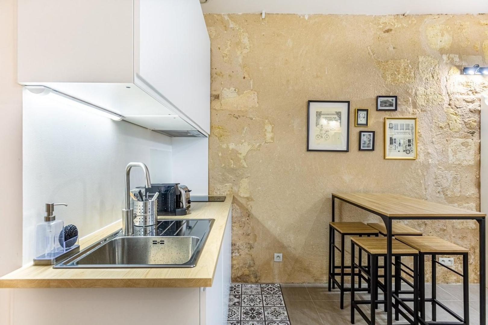 Guestready - Cozy Apt In Frederic & Isabelle Place Бордо Экстерьер фото